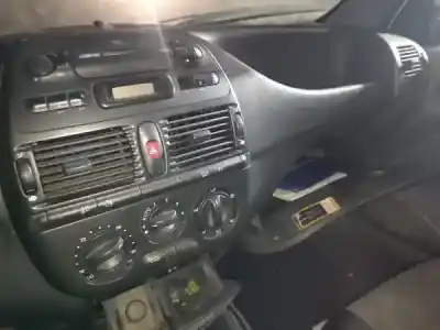 Veicolo di demolizione fiat marea weekend (185_) 1.4 80 12v dell'anno 1997 alimentato 182 a3.000