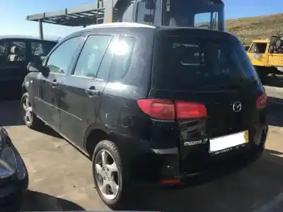 Veículo de Sucata mazda 2 (dy) 1.2 do ano 2003 alimentado fuja