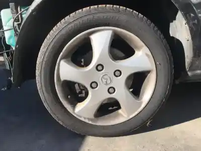 Veículo de Sucata mazda 2 (dy) 1.2 do ano 2003 alimentado fuja