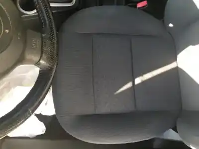 Veículo de Sucata mazda 2 (dy) 1.2 do ano 2003 alimentado fuja