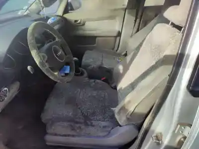 Veículo de Sucata audi a2 (8z0) 1.4 tdi do ano 2002 alimentado amf Veículo de Sucata audi a2 (8z0) 1.4 tdi do ano 2002 alimentado amf