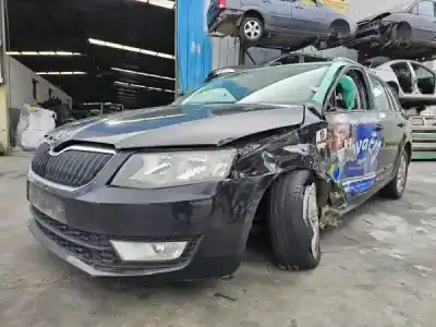 Здавання транспортного засобу skoda octavia iii break (5e5) 1528 ak gasóleo 2015 5p року 2015 потужний 