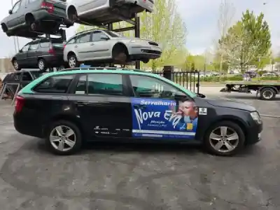 Здавання транспортного засобу skoda octavia iii break (5e5) 1528 ak gasóleo 2015 5p року 2015 потужний 