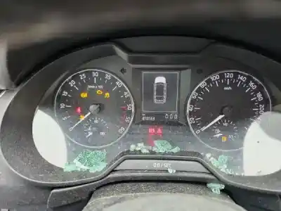 Здавання транспортного засобу skoda octavia iii break (5e5) 1528 ak gasóleo 2015 5p року 2015 потужний 