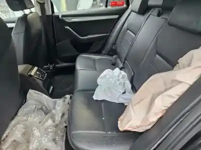 Здавання транспортного засобу skoda octavia iii break (5e5) 1528 ak gasóleo 2015 5p року 2015 потужний 