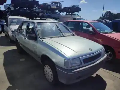 Sloopvoertuig opel corsa a tr (s83) 1.2 s (f11, m11, m19, f19) van het jaar 1991 aangedreven 12