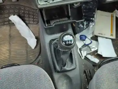 Veículo de Sucata opel corsa b (s93) 1.2 i (f08 f68 m68) do ano 1996 alimentado  Veículo de Sucata opel corsa b (s93) 1.2 i (f08 f68 m68) do ano 1996 alimentado