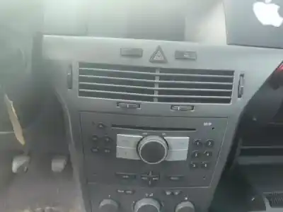 Здавання транспортного засобу opel astra h caravan (l35) 1.4 (l35) gasolina 2004 5p року 2005 потужний z 14 xep