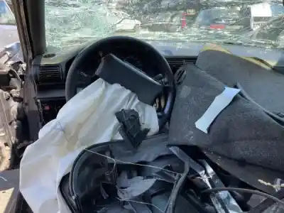 Scrapping Vehicle audi a4 b5 (8d2) 1.9 tdi of the year 2002 powered ahu