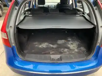 Veicolo di demolizione hyundai i30 (fd) 1.6 crdi dell'anno 2009 alimentato d4fb