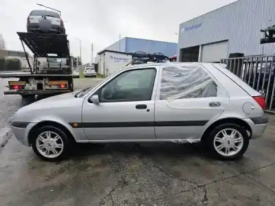 Scrapping Vehicle ford fiesta iv (ja_, jb_) 1.25 i 16v gasolina 1998 5p of the year 2000 powered 