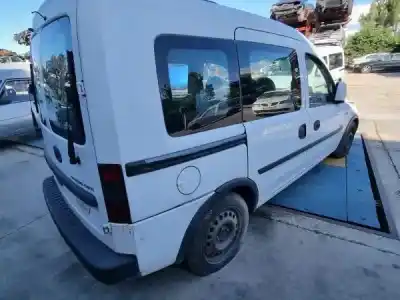 Vehicul casat opel combo tour 1.3 cdti 16v al anului 2023 alimentat 