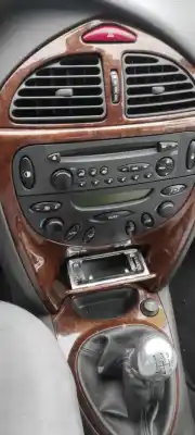 Veículo de Sucata citroen c5 i (dc_) 1.8 16v (dc6fzb dc6fze) do ano 2004 alimentado 