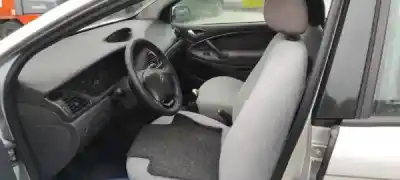 Veículo de Sucata citroen c5 i (dc_) 1.8 16v (dc6fzb dc6fze) do ano 2004 alimentado 