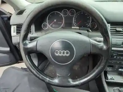 Здавання транспортного засобу audi a6 avant (4b5) 2.5 tdi року 2003 потужний ake