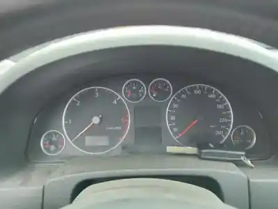 Здавання транспортного засобу audi a6 avant (4b5) 2.5 tdi року 2003 потужний ake