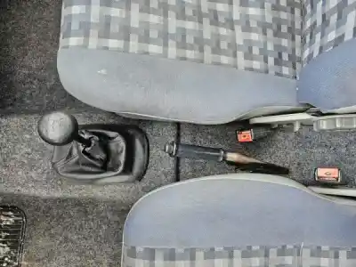 Veicolo di demolizione opel corsa a tr (s83) 1.2 n (f11, m11, f19, m19) dell'anno 1989 alimentato 12 st