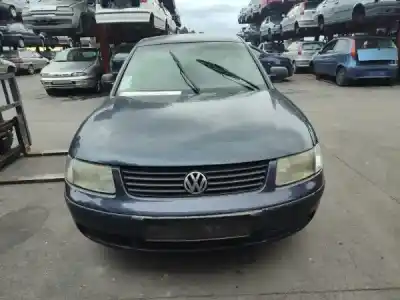Veículo de Sucata volkswagen passat 3b2 1.9 tdi do ano 1997 alimentado 