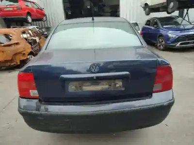 Veículo de Sucata volkswagen passat 3b2 1.9 tdi do ano 1997 alimentado 