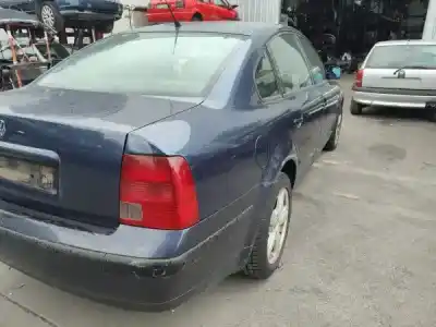 Veículo de Sucata volkswagen passat 3b2 1.9 tdi do ano 1997 alimentado 