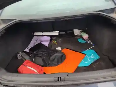 Veículo de Sucata volkswagen passat 3b2 1.9 tdi do ano 1997 alimentado 