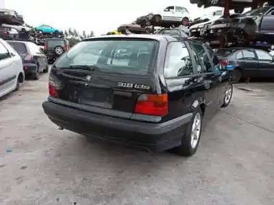 Veículo de Sucata bmw 3 touring (e36) 318 tds do ano 2000 alimentado m41 d17 (174t1)