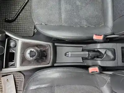 Véhicule à la ferraille opel astra h classic hatchback (a04) 1.7 cdti (l48) de l'année 2005 alimenté z 17 dth Véhicule à la ferraille opel astra h classic hatchback (a04) 1.7 cdti (l48) de l'année 2005 alimenté z 17 dth