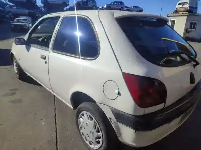 Verschrottungsfahrzeug ford fiesta caixa (jv_) d 1.8 des jahres 2000 angetrieben 