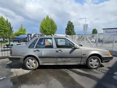 Veicolo di demolizione volvo 460 (464) 1.7 dell'anno 1991 alimentato b 18 e
