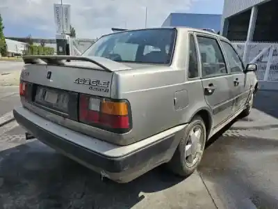 Veicolo di demolizione volvo 460 (464) 1.7 dell'anno 1991 alimentato b 18 e