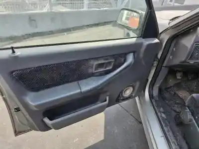 Veicolo di demolizione volvo 460 (464) 1.7 dell'anno 1991 alimentato b 18 e