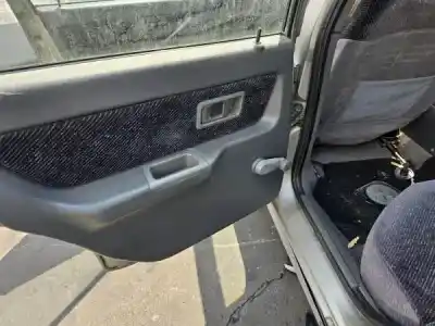 Veicolo di demolizione volvo 460 (464) 1.7 dell'anno 1991 alimentato b 18 e