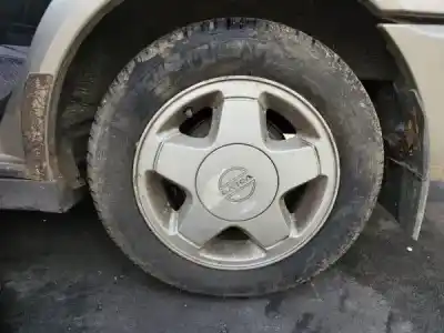 Veicolo di demolizione volvo 460 (464) 1.7 dell'anno 1991 alimentato b 18 e