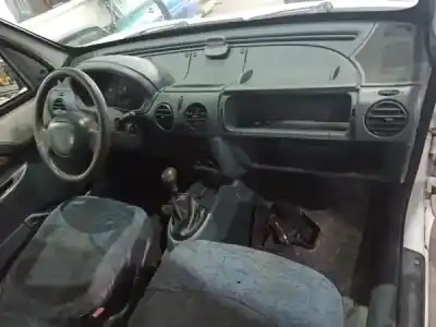 Здавання транспортного засобу renault kangoo express (fc0/1_) 3346 b gasóleo 1998 4p року 1998 потужний f8q 662