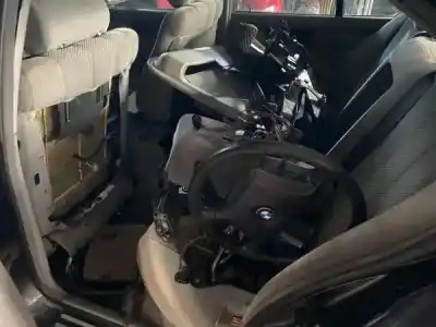 Sloopvoertuig bmw 5 (e34) 524 td van het jaar 2002 aangedreven 