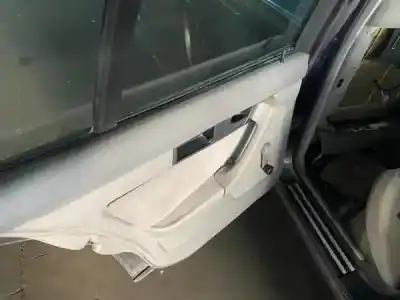 Sloopvoertuig bmw 5 (e34) 524 td van het jaar 2002 aangedreven 