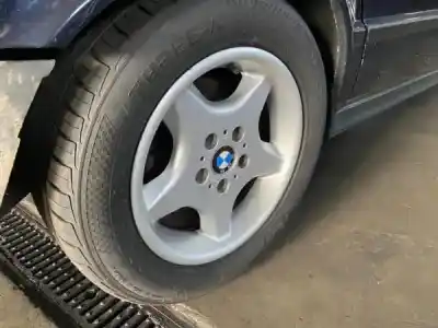 Sloopvoertuig bmw 5 (e34) 524 td van het jaar 2002 aangedreven 