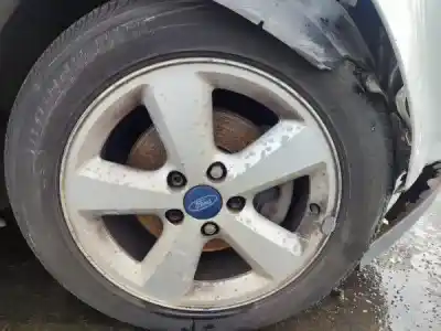 Véhicule à la ferraille ford focus ii (da_, hcp, dp) 1.4 de l'année 2005 alimenté 