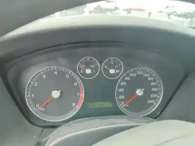 Véhicule à la ferraille ford focus ii (da_, hcp, dp) 1.4 de l'année 2005 alimenté 