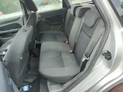 Véhicule à la ferraille ford focus ii (da_, hcp, dp) 1.4 de l'année 2005 alimenté 