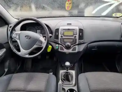 Veicolo di demolizione hyundai i30 (fd) 1.6 crdi dell'anno 2007 alimentato d4fb