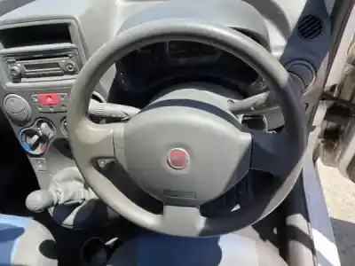 Здавання транспортного засобу fiat ii panda (169) (2003->) 1.2 року 2012 потужний 169 a4.000