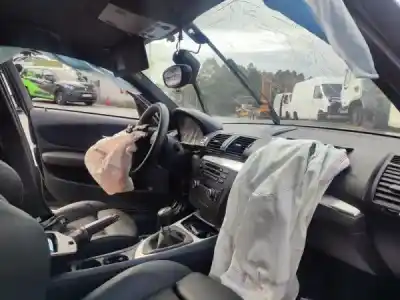 Veículo de Sucata bmw 1 (e87) 118 d do ano 2008 alimentado n47 d20 a