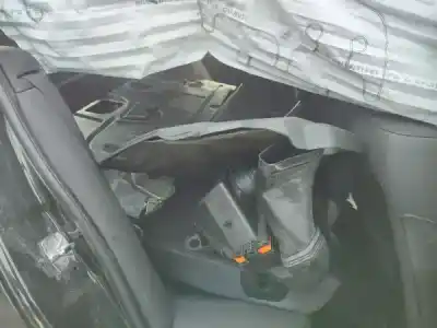 Veículo de Sucata bmw 1 (e87) 118 d do ano 2008 alimentado n47 d20 a