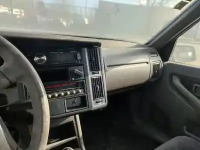 Veículo de Sucata volvo 460 (464) 1.7 do ano 1990 alimentado b 18 ep