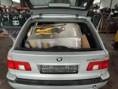 Veículo de Sucata bmw 5 touring (e39) 530 d do ano 2002 alimentado m57 d30 (306d1)