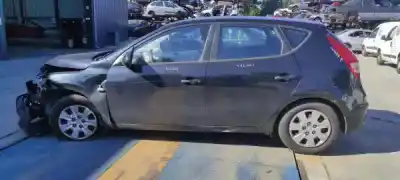 Veículo de Sucata hyundai i30 (fd) 1.6 crdi do ano 2007 alimentado d4fb