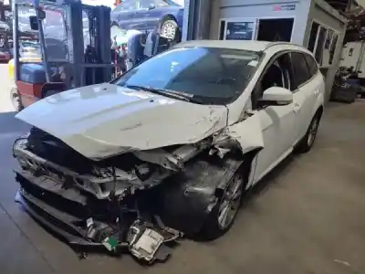 Veicolo di demolizione ford focus turn. 1.0 ecoboost cat dell'anno 2018 alimentato 