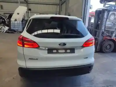 Veicolo di demolizione ford focus turn. 1.0 ecoboost cat dell'anno 2018 alimentato 