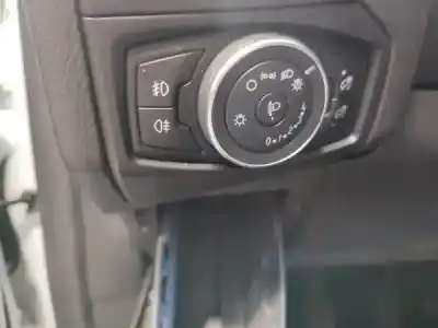 Veicolo di demolizione ford focus turn. 1.0 ecoboost cat dell'anno 2018 alimentato 